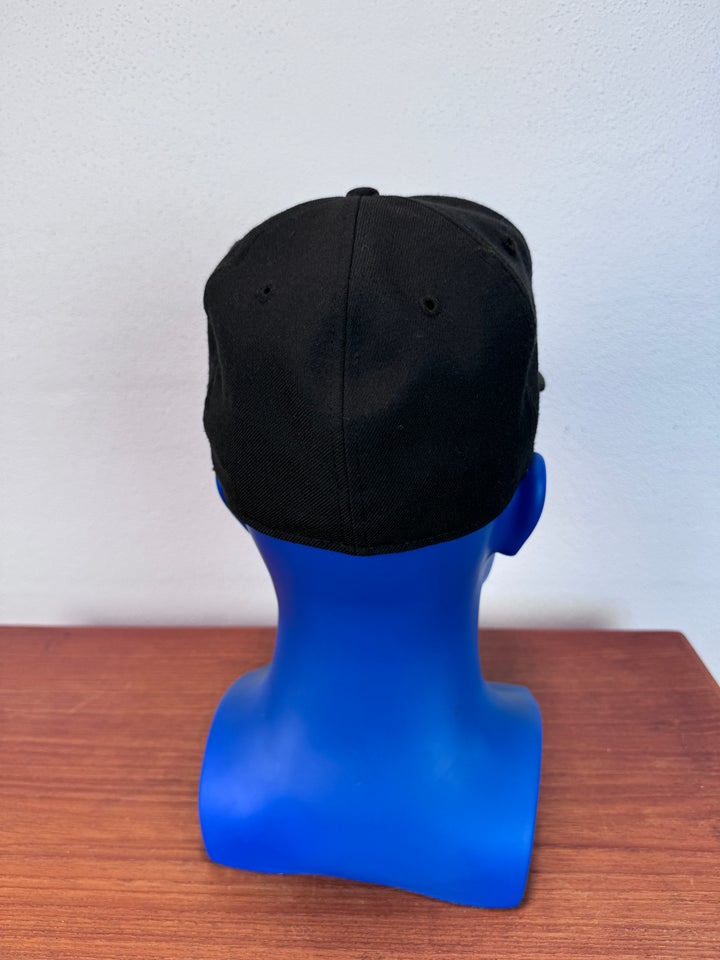 Cap, New Era Batman , str. 7 / 55,8 cm