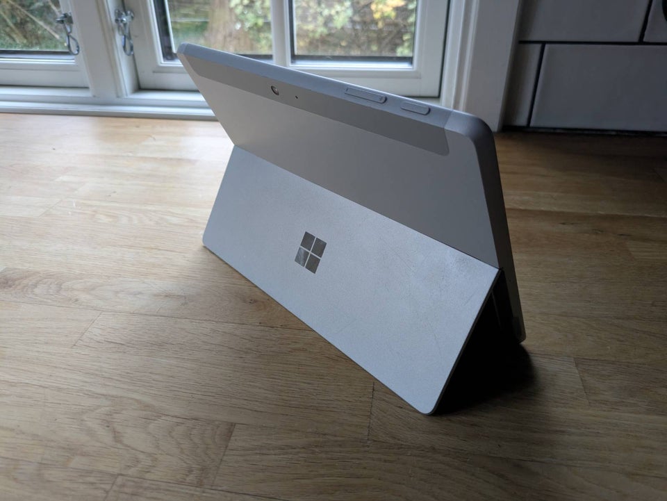 Microsoft Surface Go 128GB/8GB +