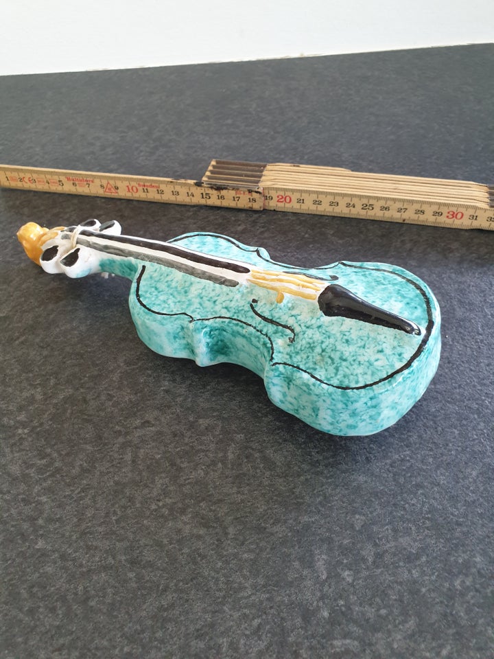 Porcelæn keramik violin Ukendt