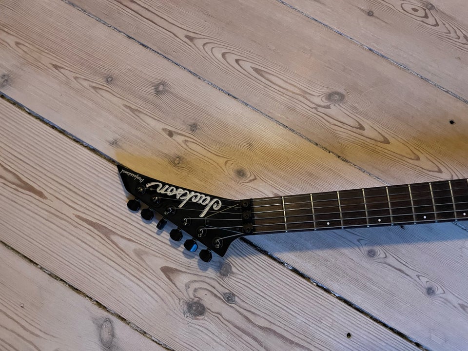 Elguitar, Jackson Professional