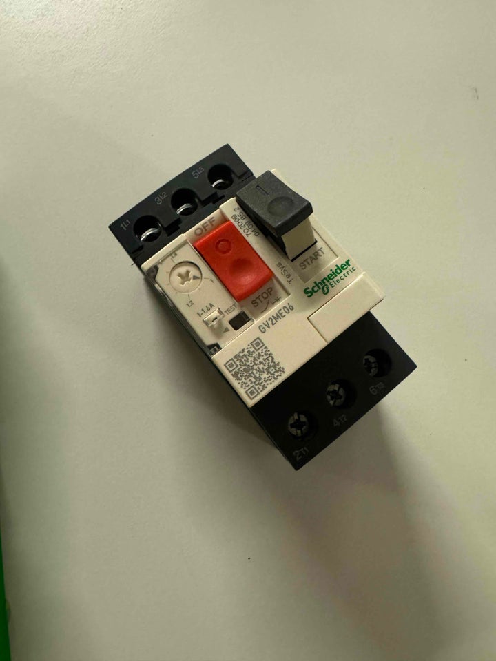 Relæ Schneider Electric GV2ME06