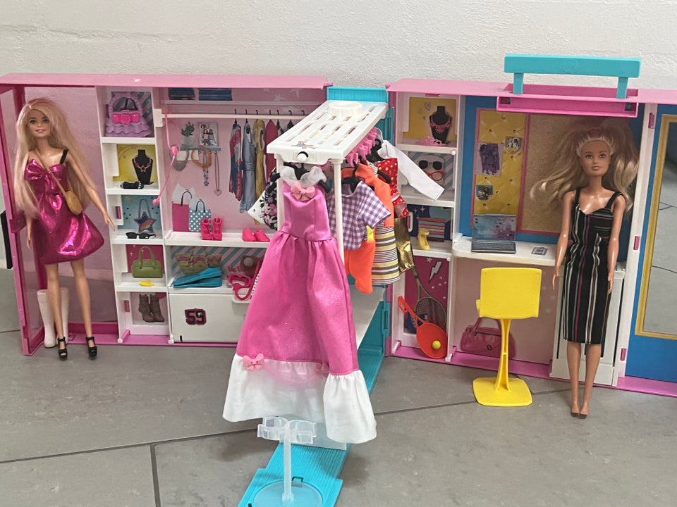 Barbie, Garderobe