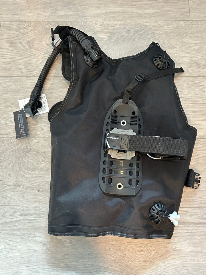 Scubapro T_One BCD (XL) Scubapro