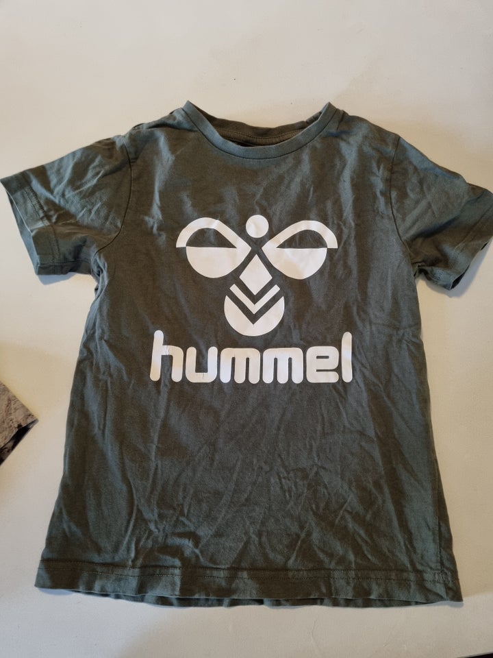 T-shirt, T-shirt, Hummel