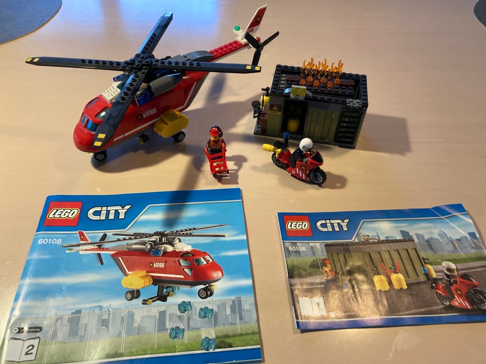 Lego City 60108
