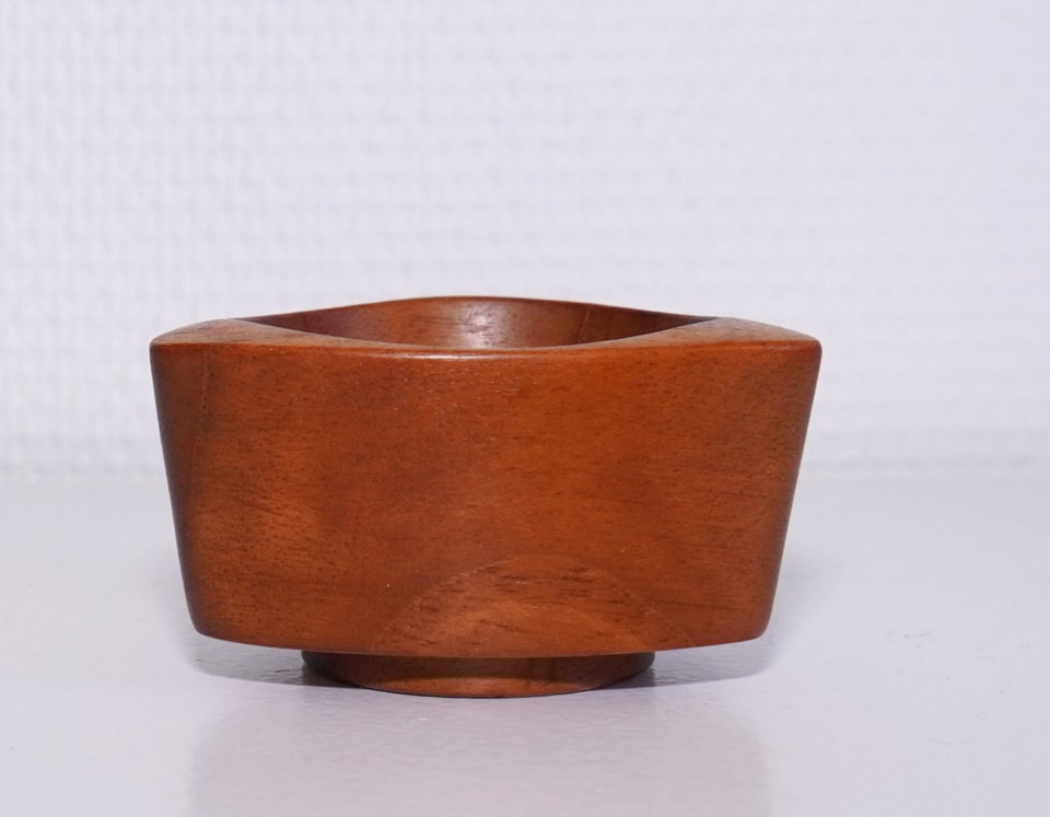 Teak saltkar i dansk design fra