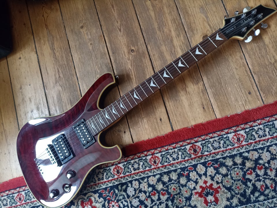 Elguitar, Schecter Diamond series