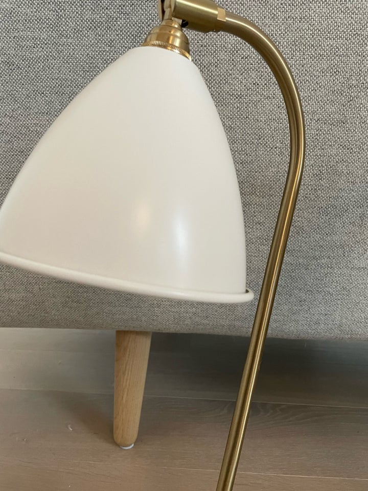 Skrivebordslampe Gubi Bestlite