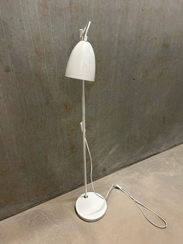 Standerlampe