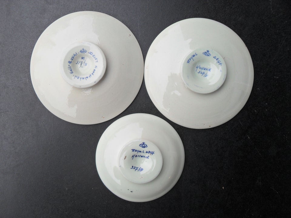 3 SMÅ PLATTER ROYAL DELFT HOLLAND