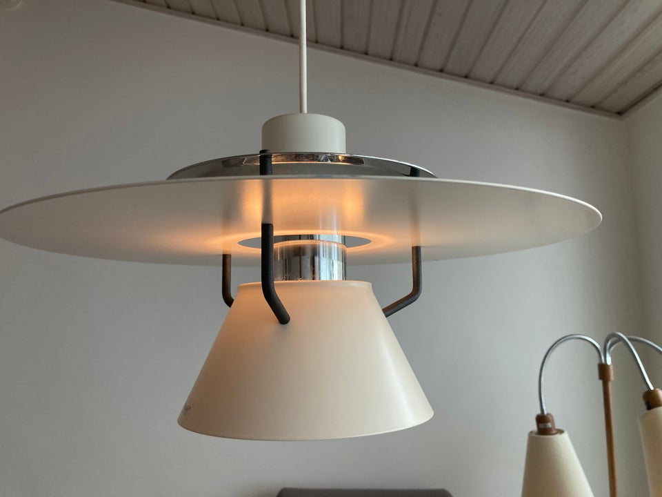 Pendel, Dansk Design Horn type 762,