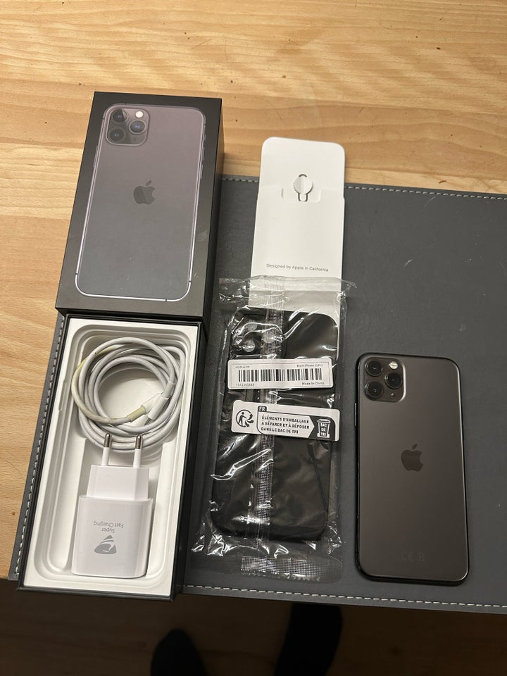 iPhone 11 Pro, 64 GB, Perfekt