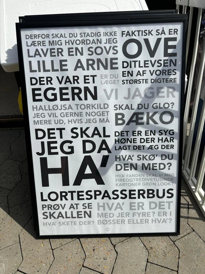 Andet, Plakat