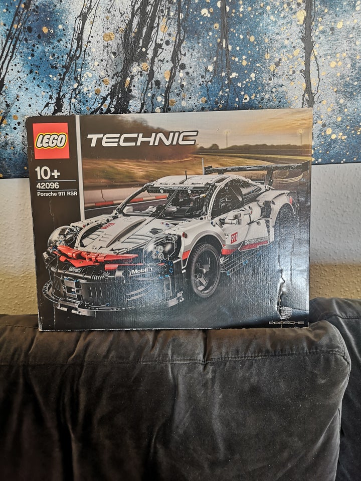 Lego Technic, Porsche 911 RSR 42096