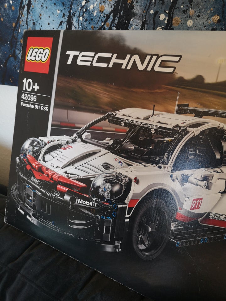 Lego Technic, Porsche 911 RSR 42096