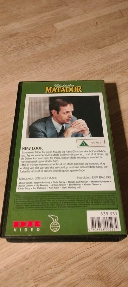 Serie, MATADOR (24), instruktør