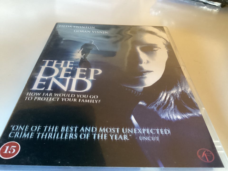 The Deep end  DVD thriller