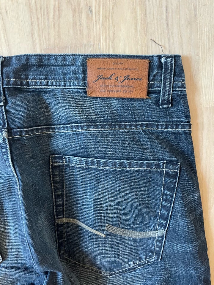 Jeans, Jack and Jones, str. 33