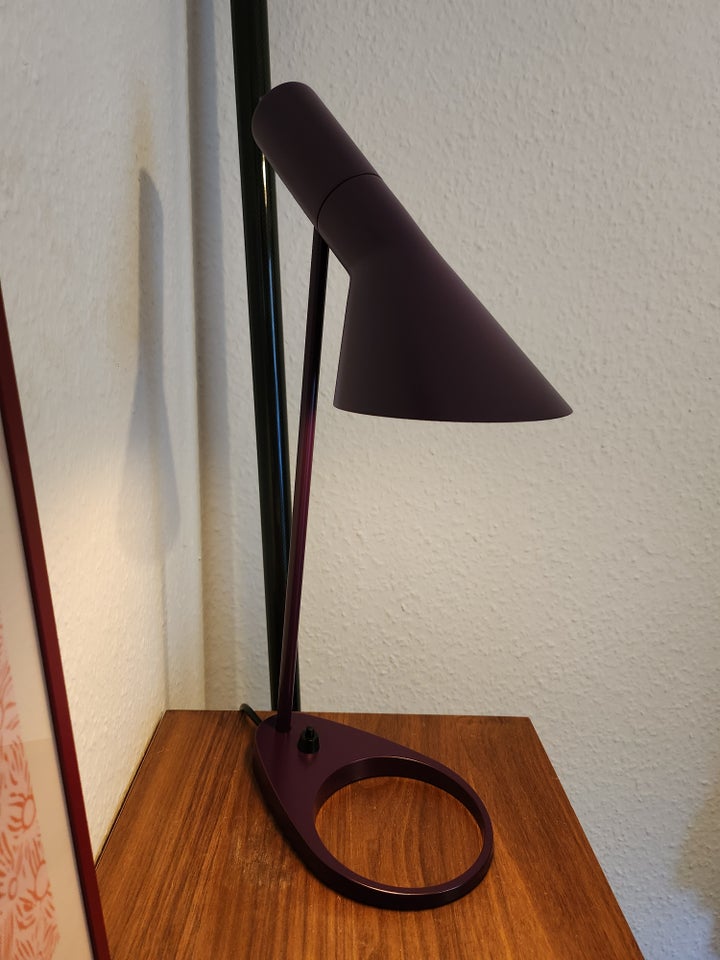 Arne Jacobsen, AJ bordlampe mini,