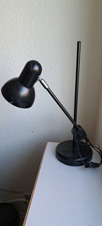 Skrivebordslampe, Ikea