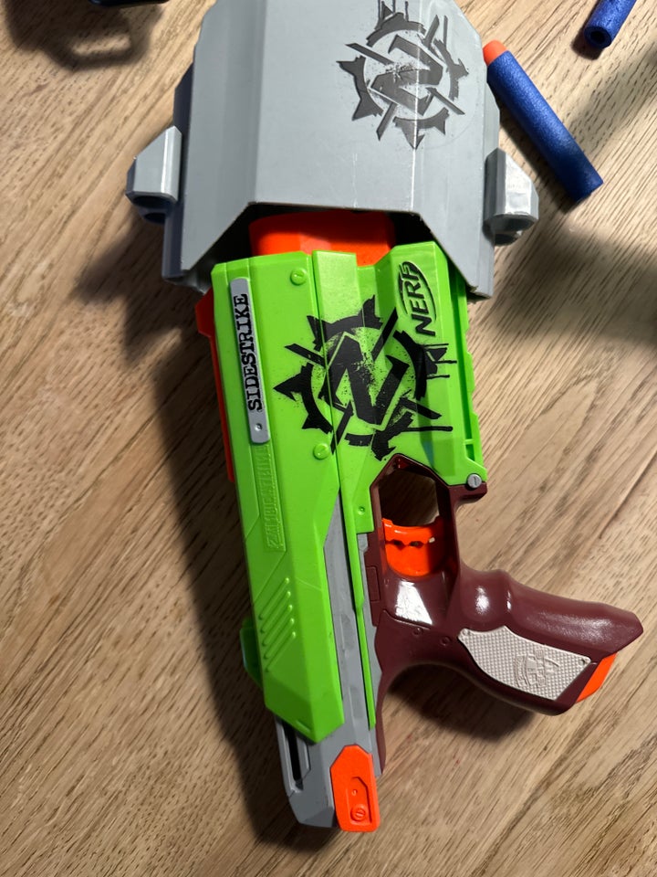 Våben, Nerf geværer og pistol, Nerf