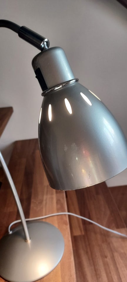 Skrivebordslampe