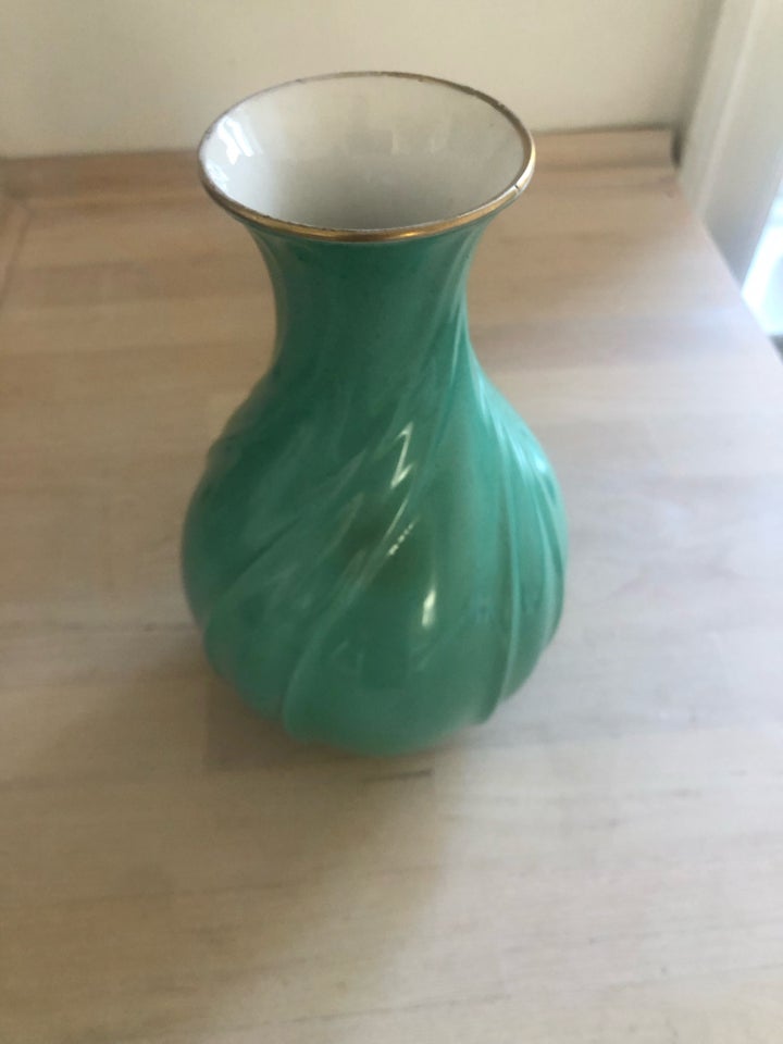 Vase, Lyngby vase, Lyngby