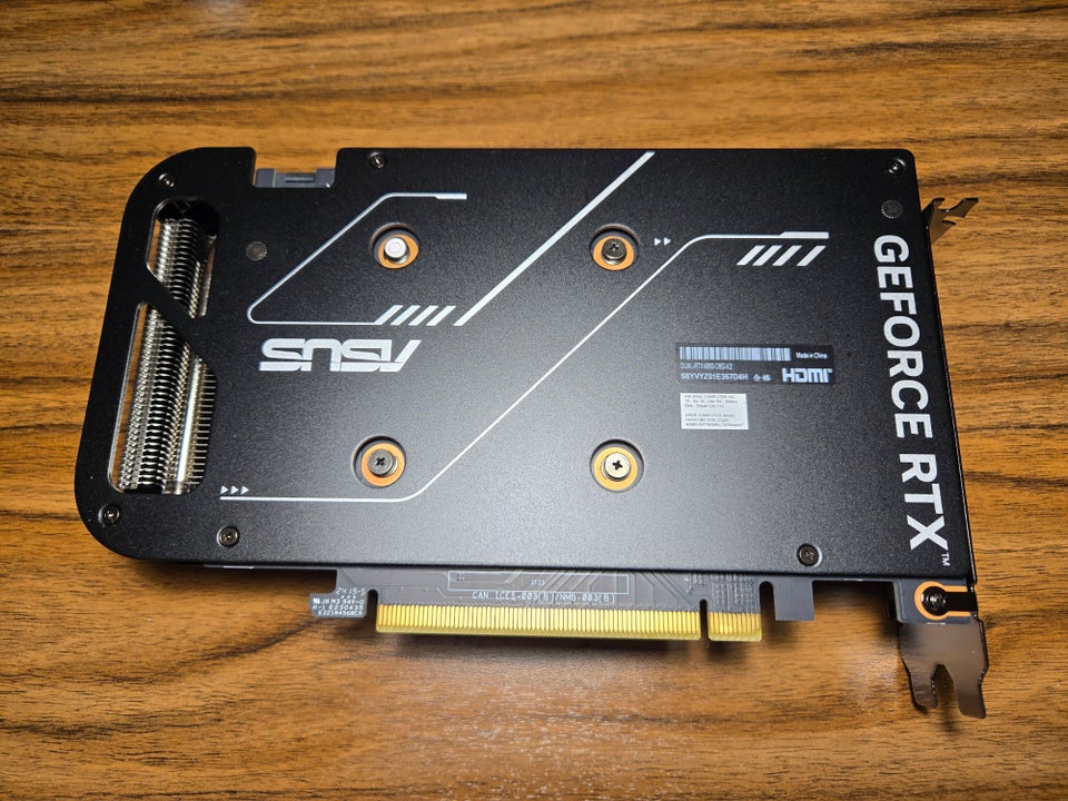 RTX 4060 ASUS, 8 GB RAM, Perfekt