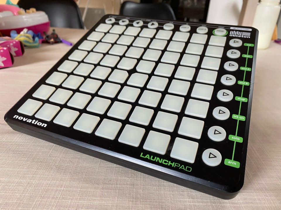 Novation launchpad Novation