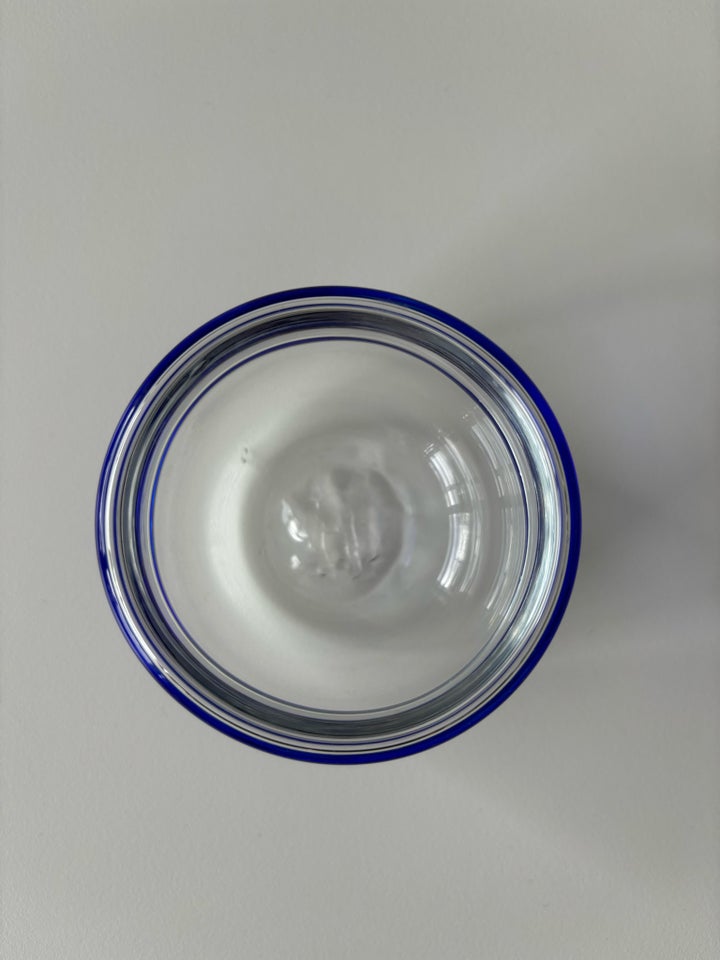 Glas Skål  diameter 7 cm