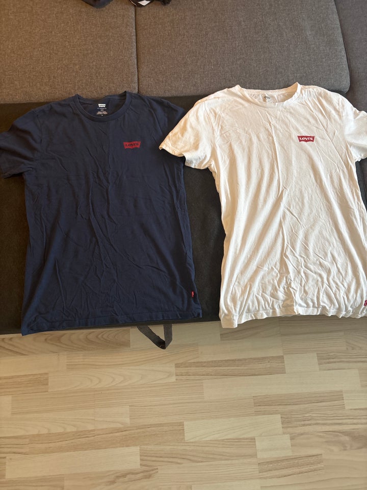 T-shirt, T-shirts, Levi’s