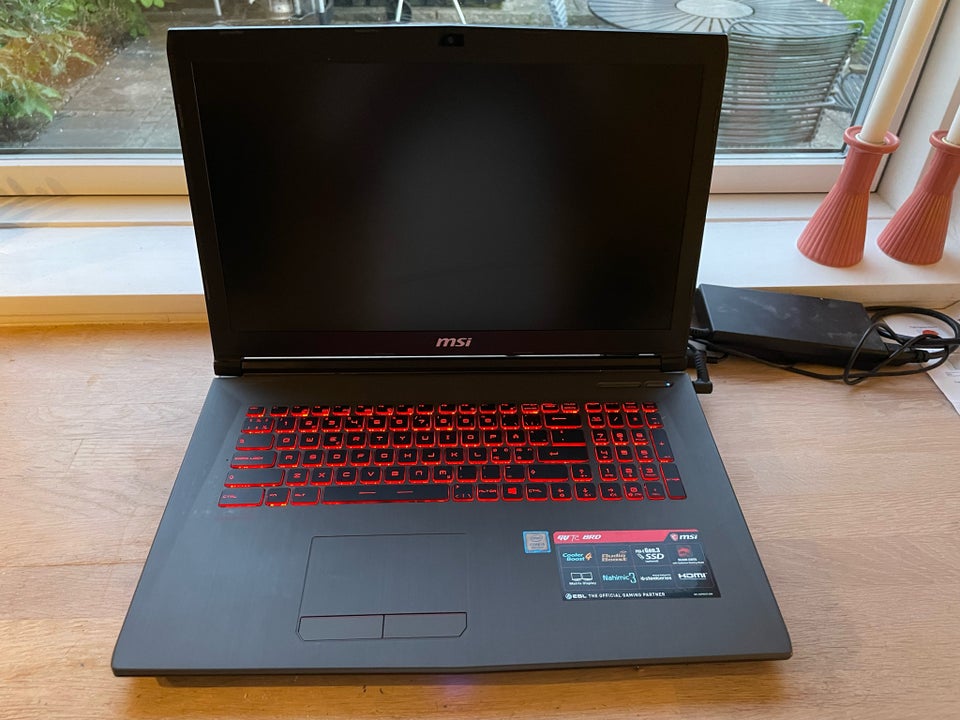 MSI MSI GV72 8RD-026NE  God