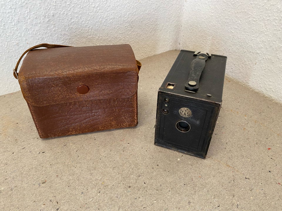 Eastman Kodak No 2 Brownie God