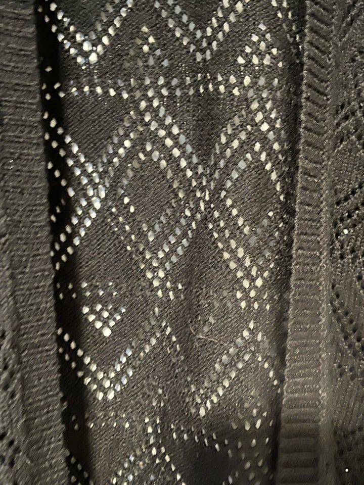 Cardigan, HM, str. 36