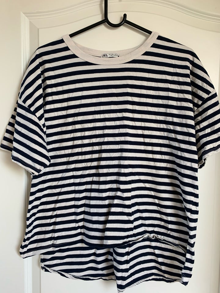 T-shirt ZARA str 40