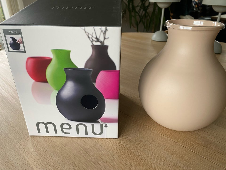 Gummi vase, menu