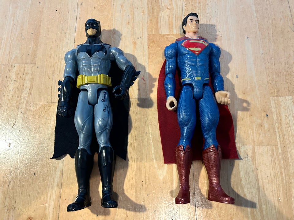 Figurer, Batman og Superman, TMDC