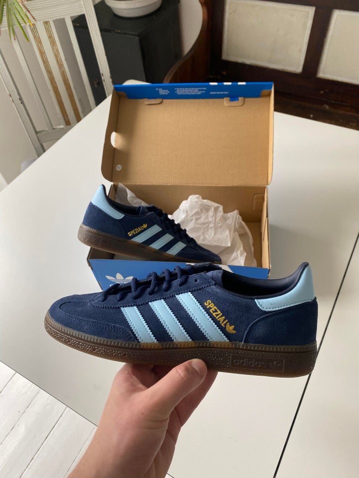 Sneakers, str. 37, Adidas Spezial