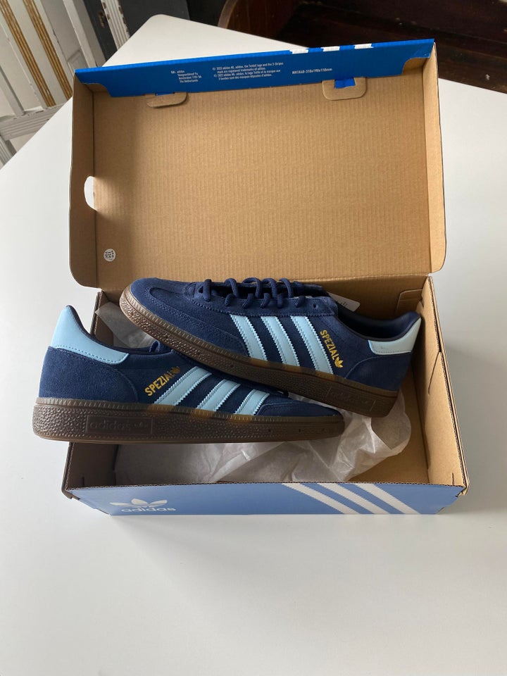 Sneakers, str. 37, Adidas Spezial