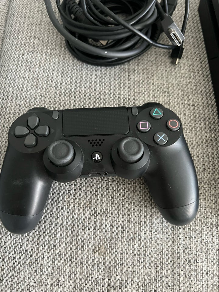 Playstation 4, Perfekt