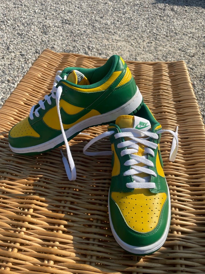 Sneakers Nike Low Dunks Brazil