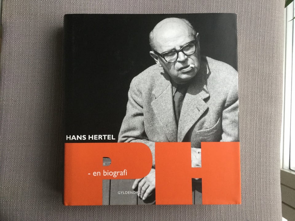 P H - En biografi, Hans Hertel