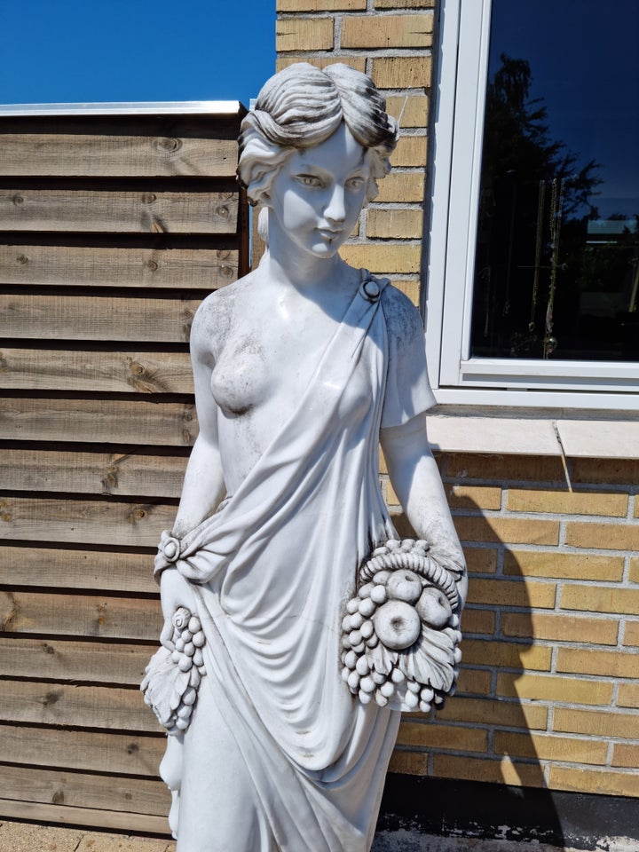 Marmor figur Stor kvinde