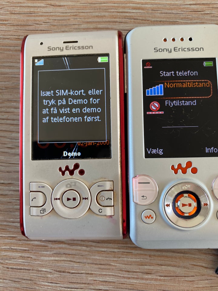 Sony Ericsson W595 og W580i