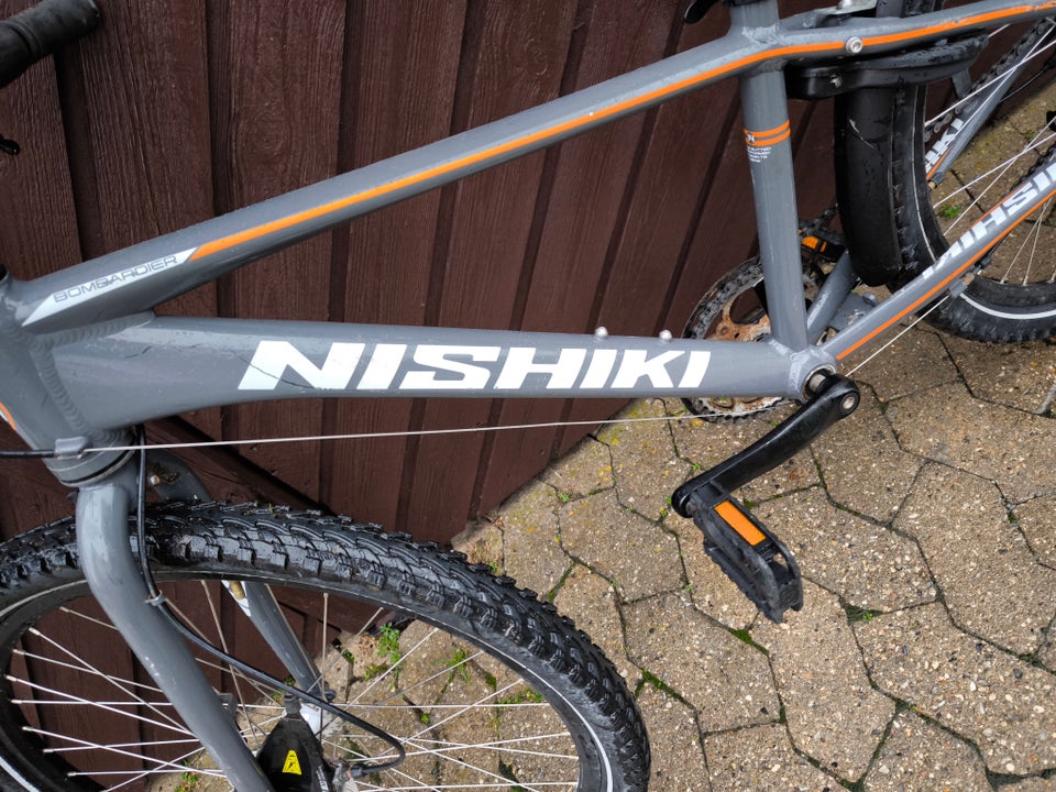 Nishiki Bombardier, freeride, 26