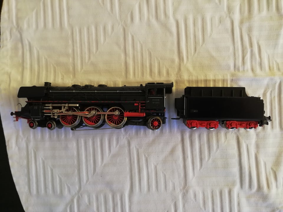 Modeltog, Märklin Damplokomotiv F