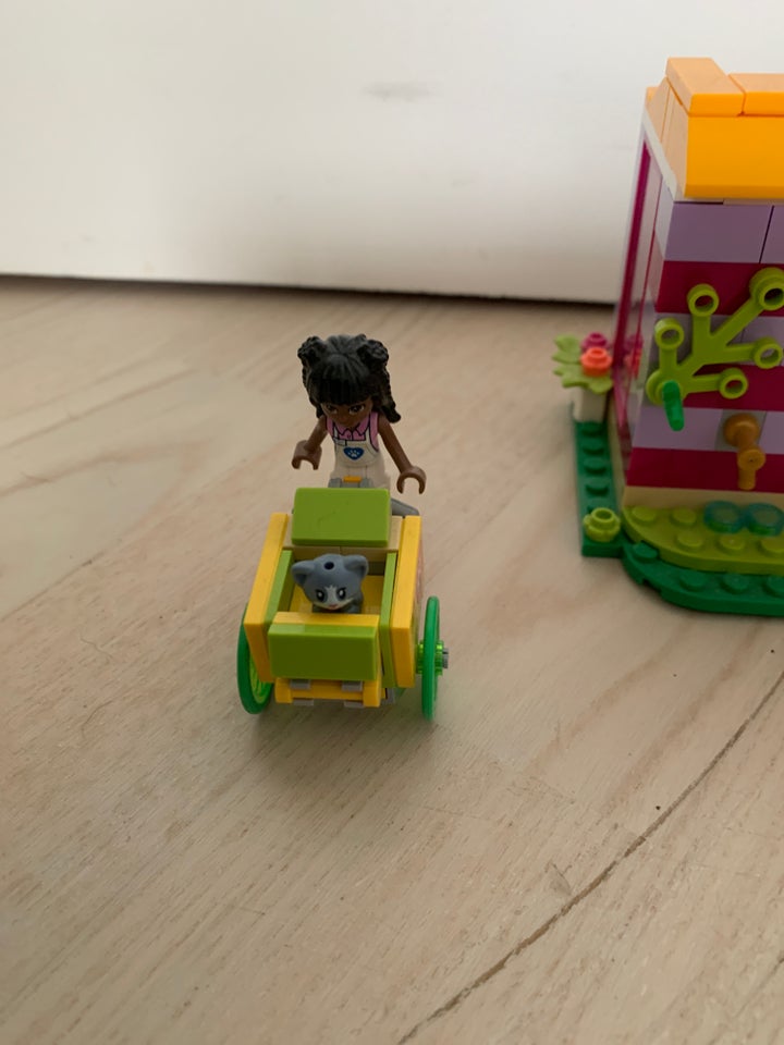 Lego Friends, Dyrlæge