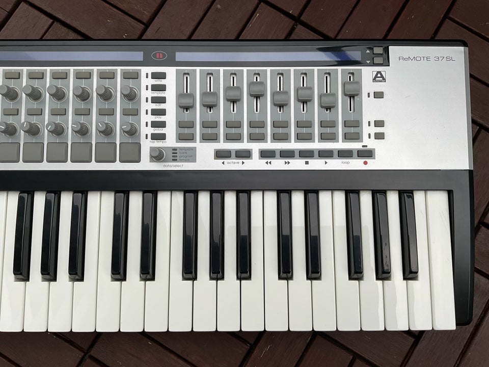 Midi keyboard, Novation Remote