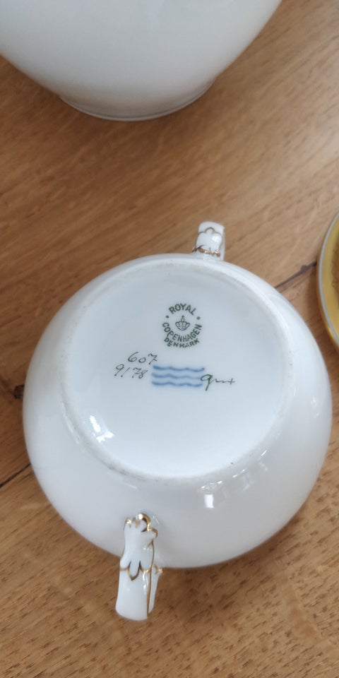 Porcelæn, Kaffekande, Royal