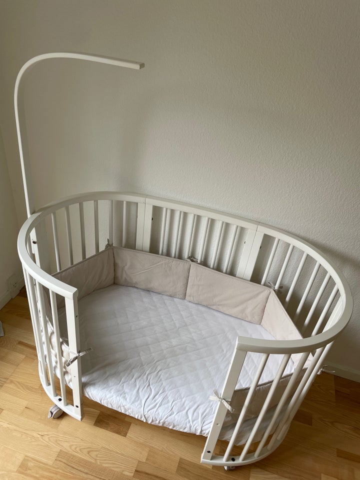 Babyseng SleepiTM Bed